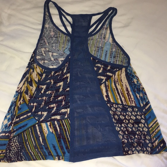 Silence and noise tank top - Picture 4 of 4